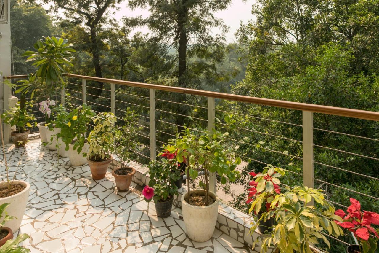 Vaara Bed & Breakfast Ню Делхи Екстериор снимка