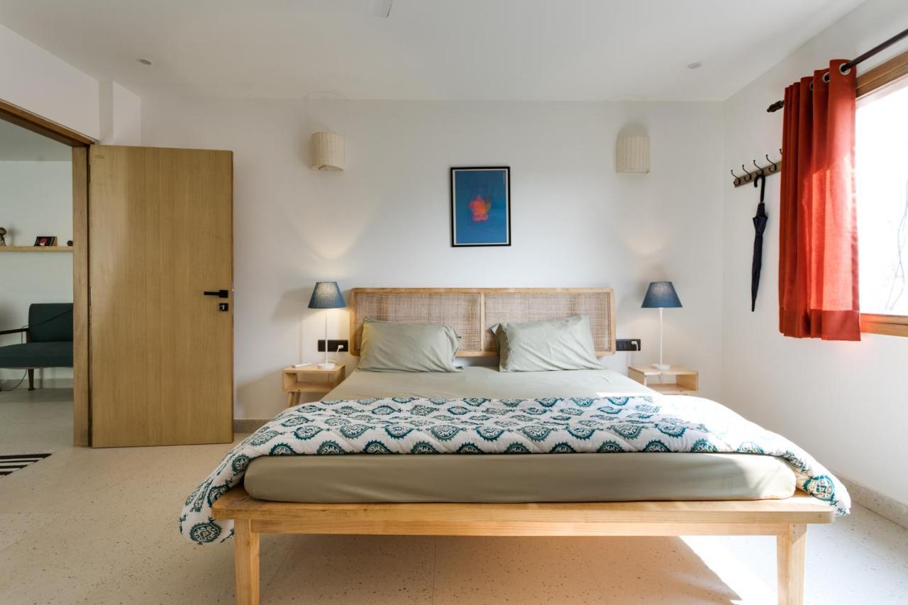 Vaara Bed & Breakfast Ню Делхи Екстериор снимка